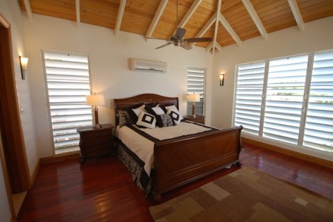 4 bedrooms Villa in Freetown, Antigua and Barbuda No. 61408 10