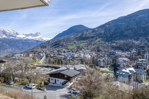 3 chambres Appartement à Saint-Gervais-les-Bains, France No. 68310 2