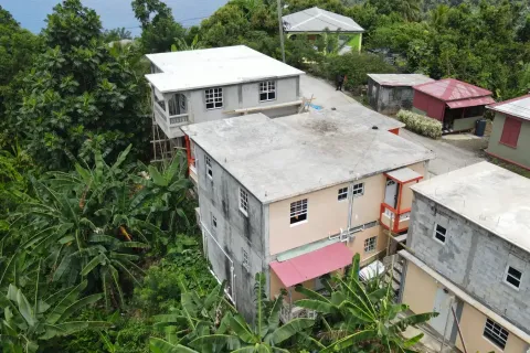 4 chambres House à Riviere Cyrique, Dominica No. 66236 7