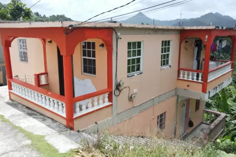 4 chambres House à Riviere Cyrique, Dominica No. 66236 2