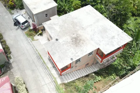 4 dormitorios House en Riviere Cyrique, Dominica No. 66236 3