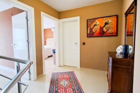 3 rooms Apartment in Kestel, Turkey No. 21931 13