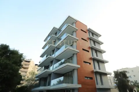 3 dormitorios Apartment en Limassol, Cyprus No. 40505 1