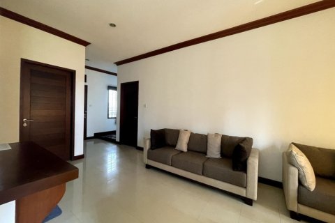 3 bedrooms House in Jimbaran, Indonesia No. 22838 11