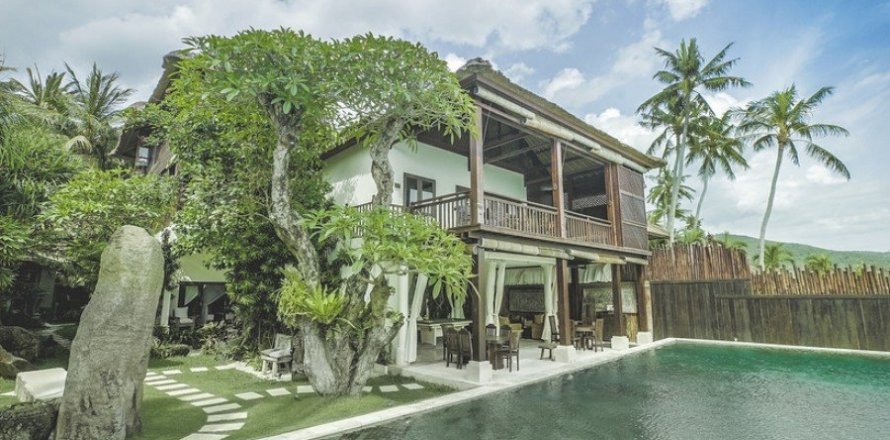 Земельный участок 1855м² в Karangasem, Индонезия №22876