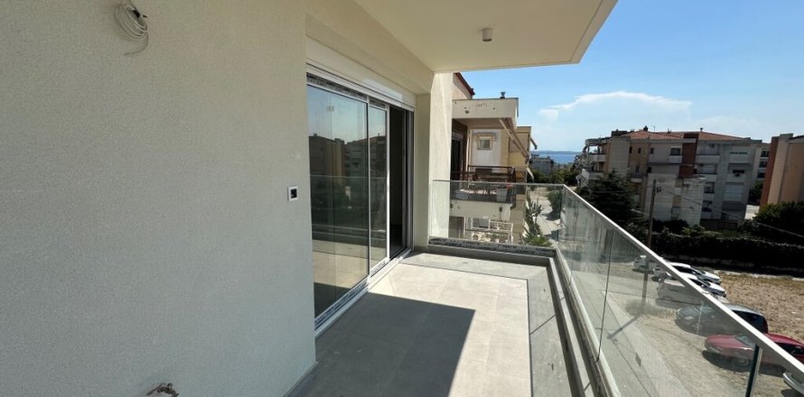 2 bedrooms Apartment in Kalamaria, Greece No. 54242