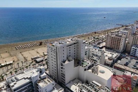 2 bedrooms Apartment in Larnaca, Cyprus No. 65656 2