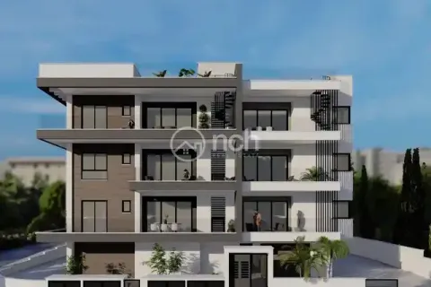 3 bedrooms Apartment in Limassol, Cyprus No. 40820 1