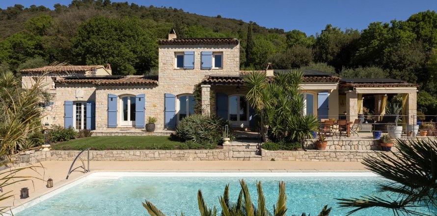 4 bedrooms Villa in Le Tignet, France No. 76652