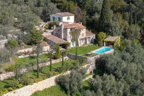 6 bedrooms Villa in Le Tignet, France No. 76651 1