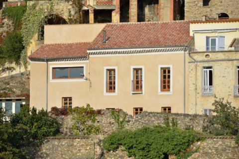 8 bedrooms Apartment in Roquebrun, France No. 69470 3