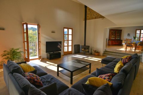 8 bedrooms Apartment in Roquebrun, France No. 69470 4