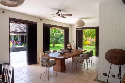 5 bedrooms Villa in Tamarin, Mauritius No. 53442 9