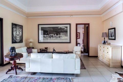 5 bedrooms Villa in Tamarin, Mauritius No. 53443 6