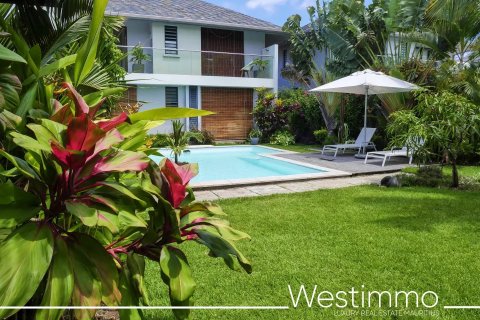 4 bedrooms Villa in Tamarin, Mauritius No. 53431 15