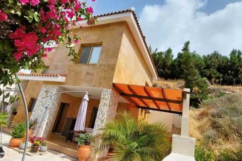 4 bedrooms House in Chloraka, Cyprus No. 43068 5