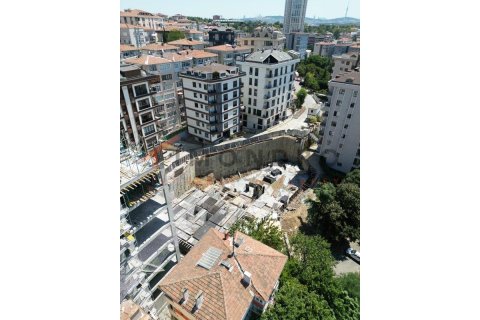 5+1 Apartment en Besiktas, Turkey No. 20610 11