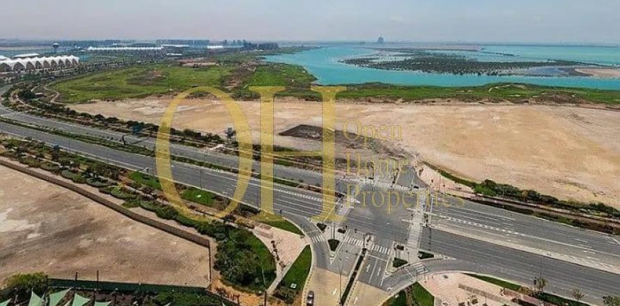 1350.2m² Land à Yas Island, UAE No. 8602