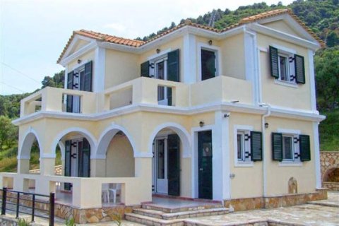 4 bedrooms House in Zakynthos, Greece No. 24701 4