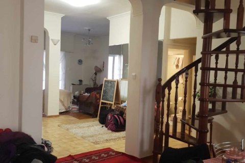 3 bedrooms Maisonette in Athens, Greece No. 24818 2