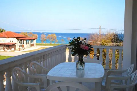 3 dormitorios Apartment en Chalkidiki, Greece No. 55810 1