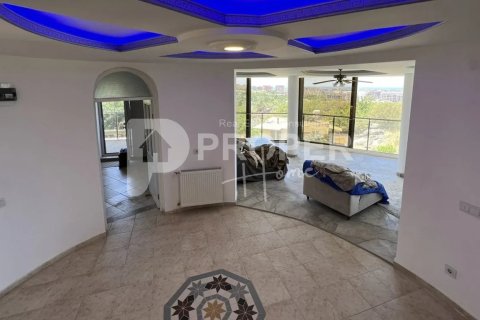 6 rooms Villa in Oba, Turkey No. 12564 17