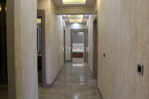 6+2 Apartment in Ankara, Turkey No. 12486 23