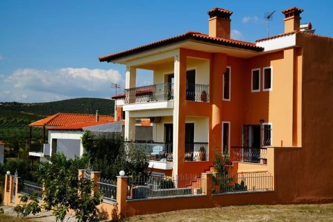 6 bedrooms House in Polygyros, Greece No. 56777 4