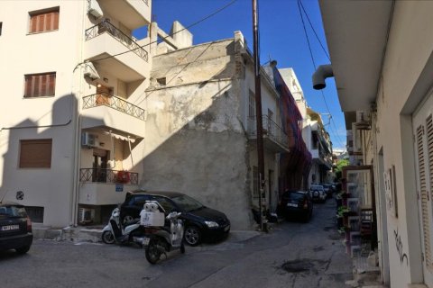 176m² Land in Heraklion, Greece No. 56776 1