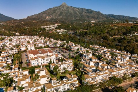 2 chambres Penthouse à Nueva Andalucia, Spain No. 27357 20