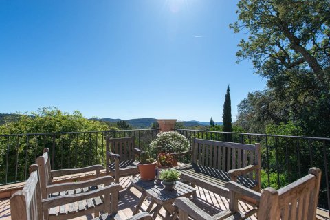 4 bedrooms Villa in La Garde-Freinet, France No. 68213 10