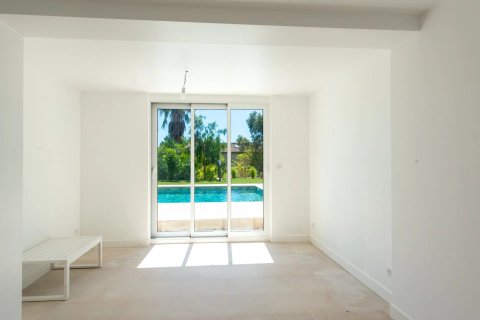 5 bedrooms Villa in Grimaud, France No. 68214 6