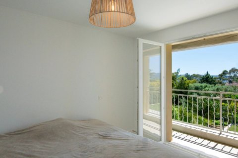 5 bedrooms Villa in Grimaud, France No. 68214 12