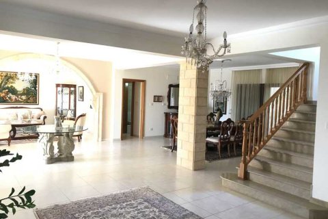 4 dormitorios Villa en Agios Athanasios, Cyprus No. 73653 9