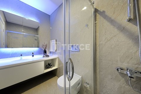 5+1 Apartment in Istanbul, Turkey No. 11274 17