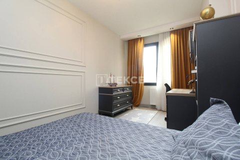 2+1 Apartment in Istanbul, Turkey No. 11225 14