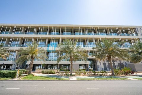 2 dormitorios Apartment en Al Raha Beach, UAE No. 5637 1