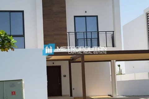 4 dormitorios Villa en Al Ghadeer, UAE No. 5636 1