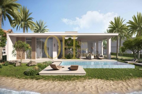 4 bedrooms Villa in Abu Dhabi, UAE No. 8980 4