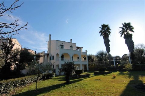 6 dormitorios House en Corfu, Greece No. 57614 1