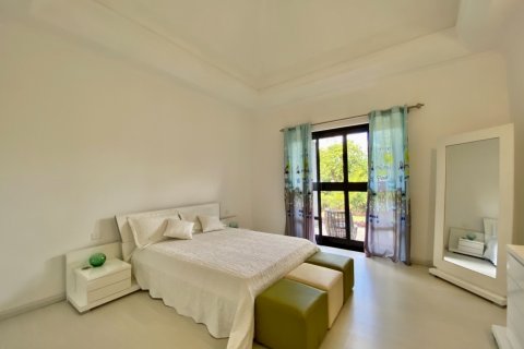 5 bedrooms Villa in Tamarin, Mauritius No. 60975 12