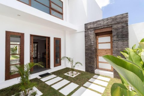 3 bedrooms Villa in Seminyak, Indonesia No. 23463 1