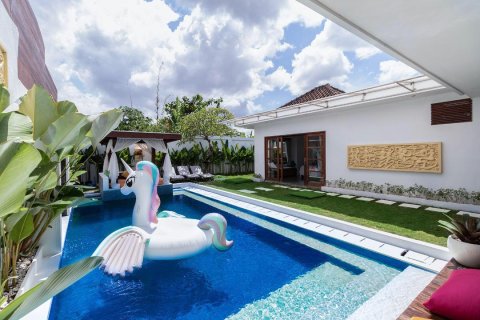 3 bedrooms Villa in Seminyak, Indonesia No. 23463 19