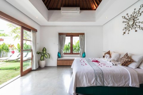 3 bedrooms Villa in Seminyak, Indonesia No. 23463 15