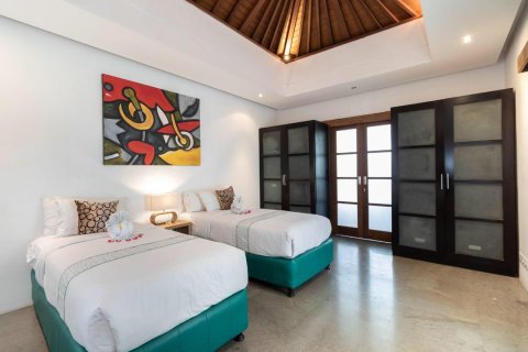 3 bedrooms Villa in Seminyak, Indonesia No. 23463 21