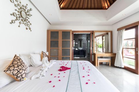 3 bedrooms Villa in Seminyak, Indonesia No. 23463 9