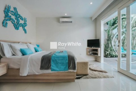 2 bedrooms Villa in Canggu, Indonesia No. 23462 9