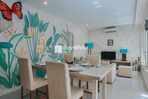 2 bedrooms Villa in Canggu, Indonesia No. 23462 15