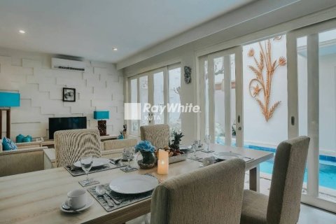 2 bedrooms Villa in Canggu, Indonesia No. 23462 5