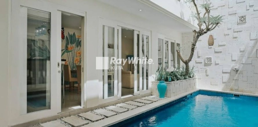 2 bedrooms Villa in Canggu, Indonesia No. 23462